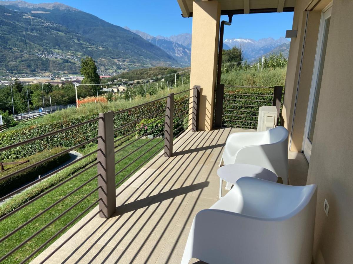 Design & Mountain View Bedroom Aosta Exterior foto